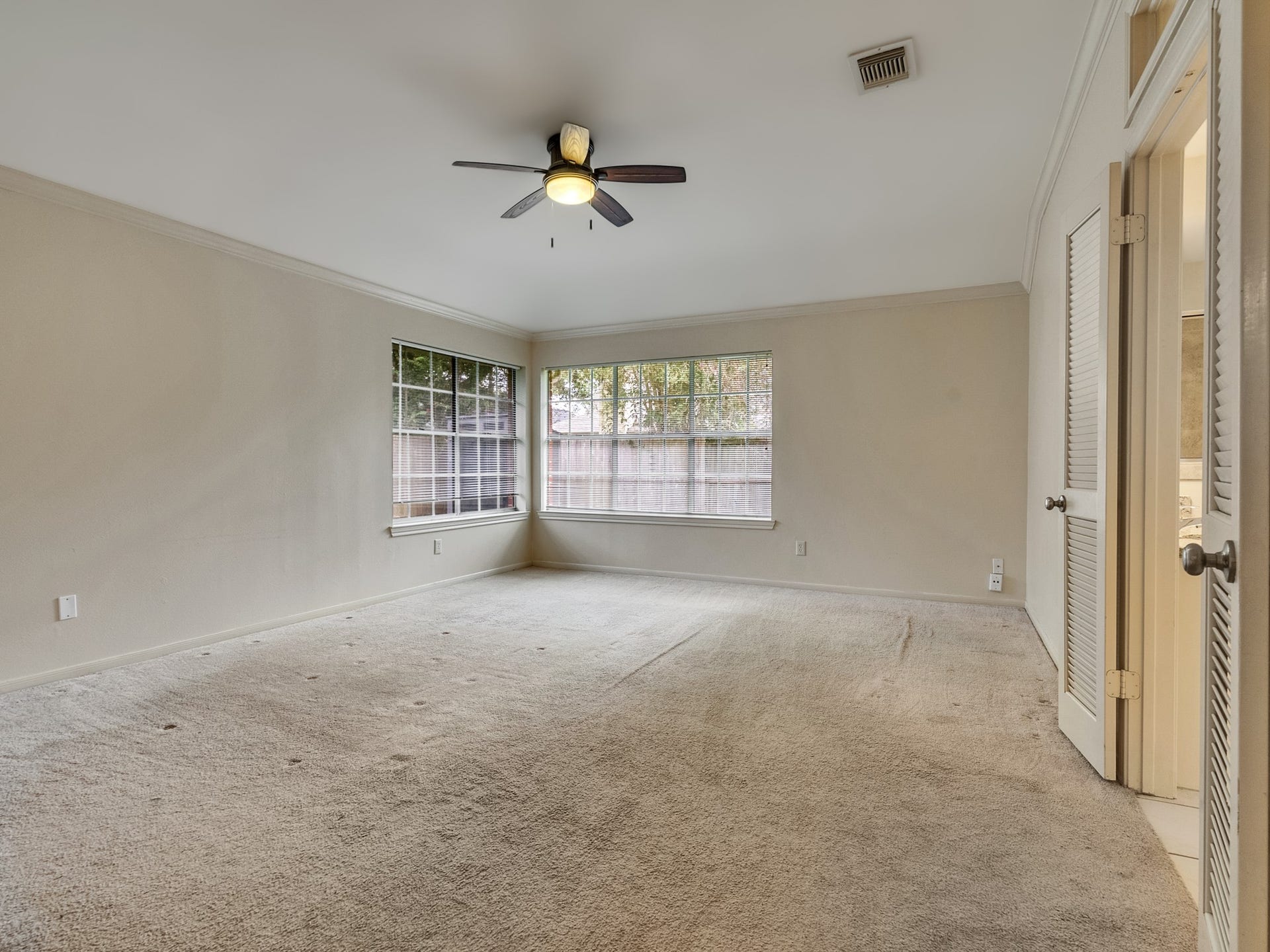 Spacious primary bedroom