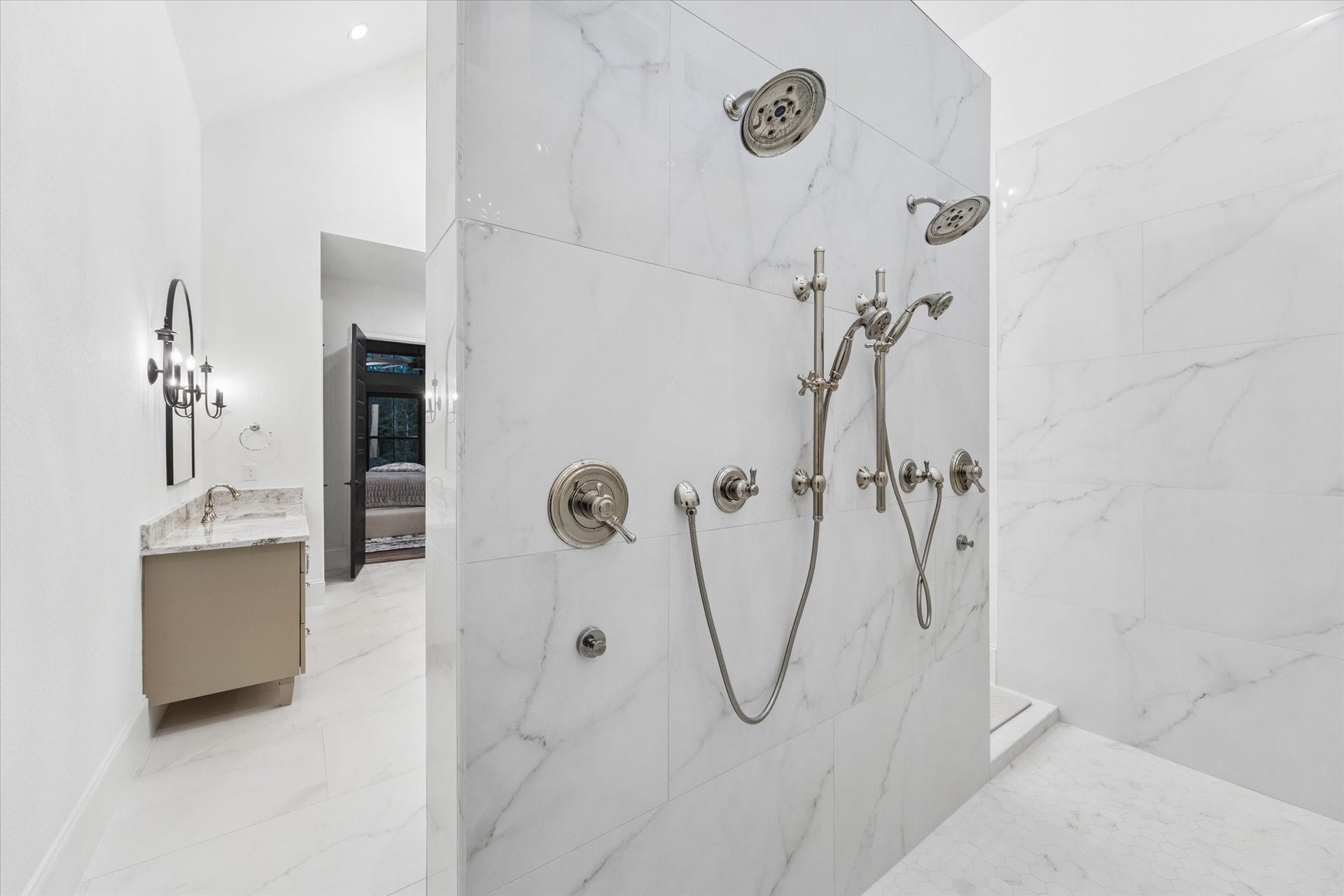 Designed to rejuvenate, the expansive walk-through shower features multiple body jets that create a true spa experience. Premium finishes and impeccable craftsmanship transform everyday routines into moments of relaxation.