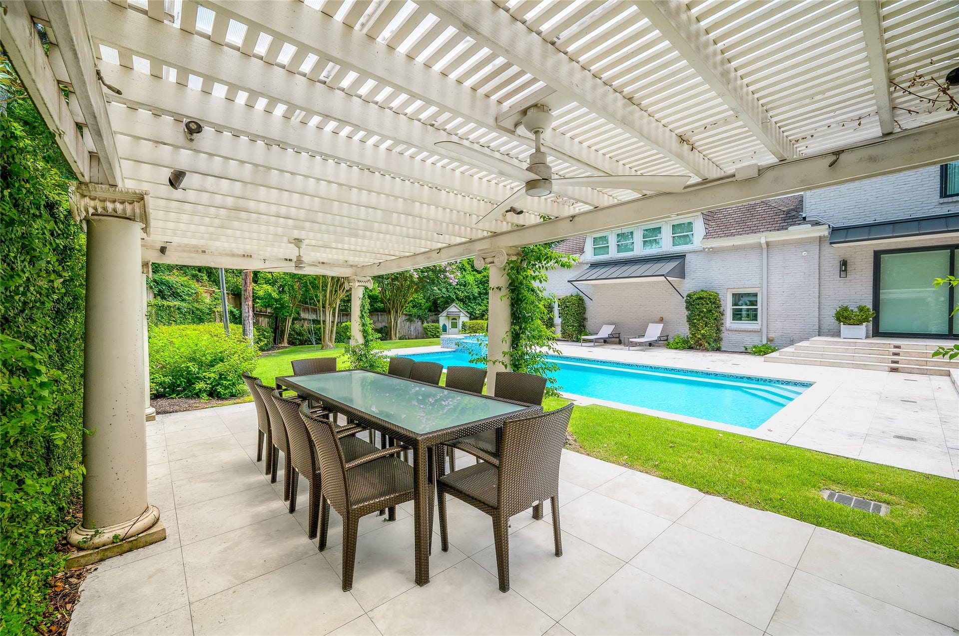 [Lanai]
Al fresco living or dining space beside the pool.