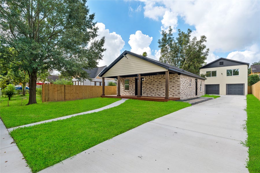 Property photo for 1408 Pearson Street, Houston, TX