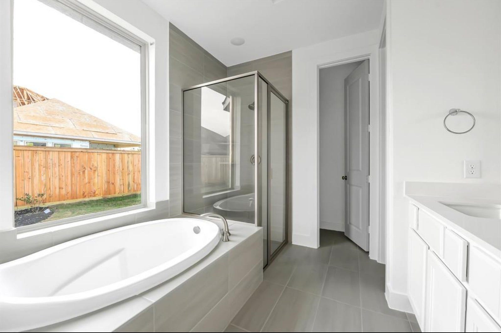20943 Blooming Shrubs Court, Cypress, TX 77433 Primary Bathroom