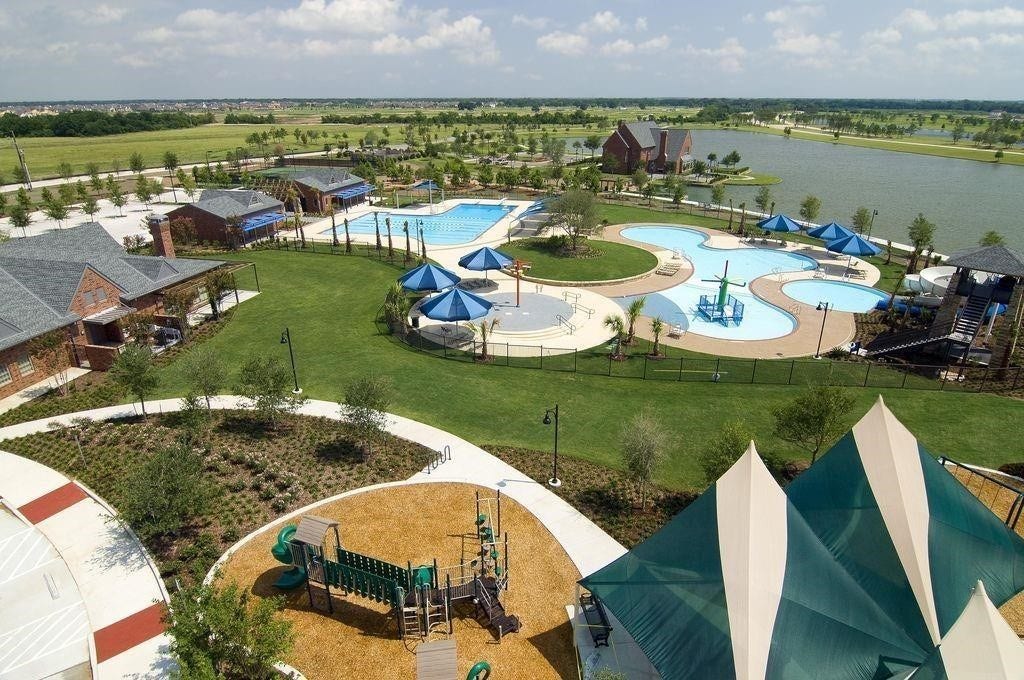 20943 Blooming Shrubs Court, Cypress, TX 77433 Resort-style amenities, beautiful outdoor spaces, and a community designed for making memories. Just another reason to love life in Bridgeland!