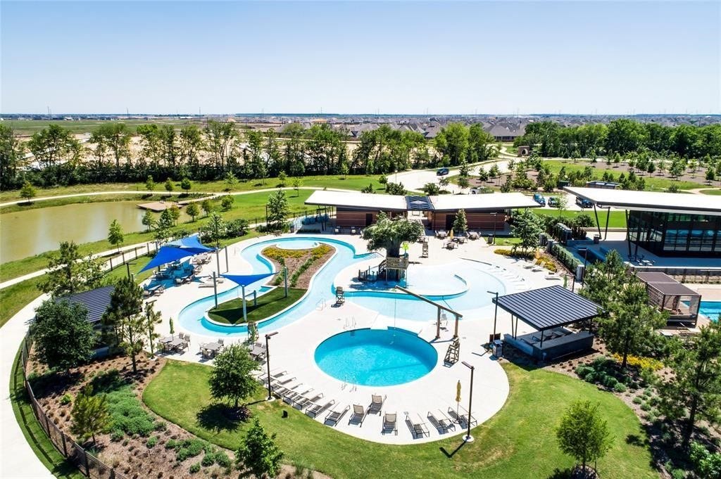 20943 Blooming Shrubs Court, Cypress, TX 77433 Resort-style amenities, beautiful outdoor spaces, and a community designed for making memories. Just another reason to love life in Bridgeland!