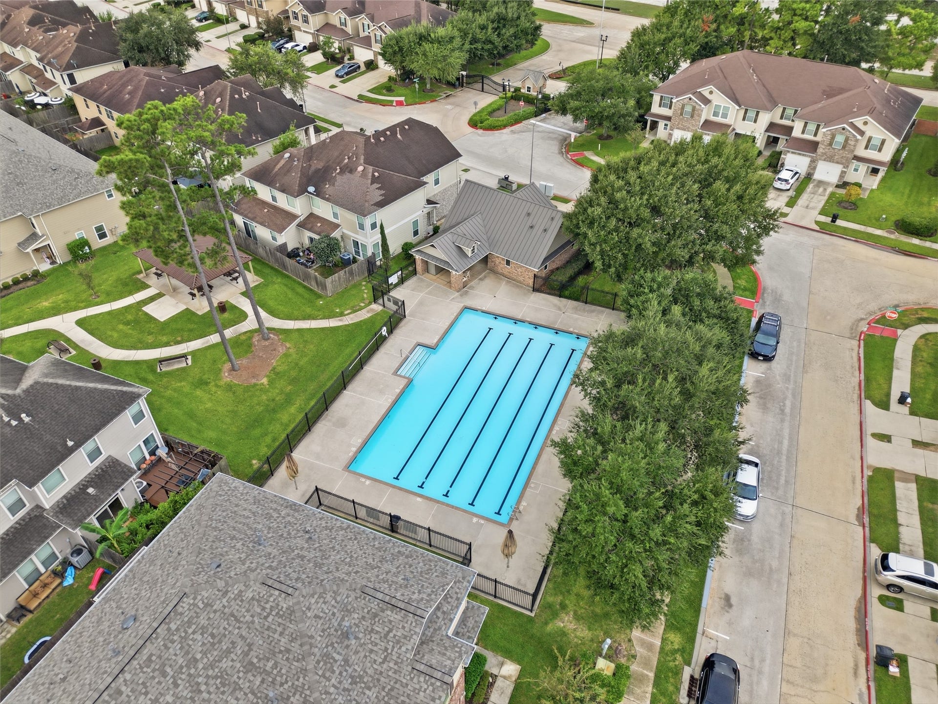 12114 Medina Lake Drive, Tomball, TX 77377 Neighborhood Pool