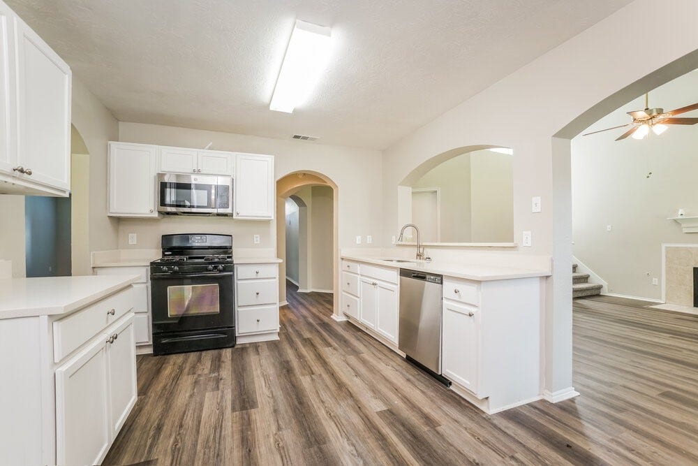 9431 Crystal Cove Circle, Houston, TX 77070