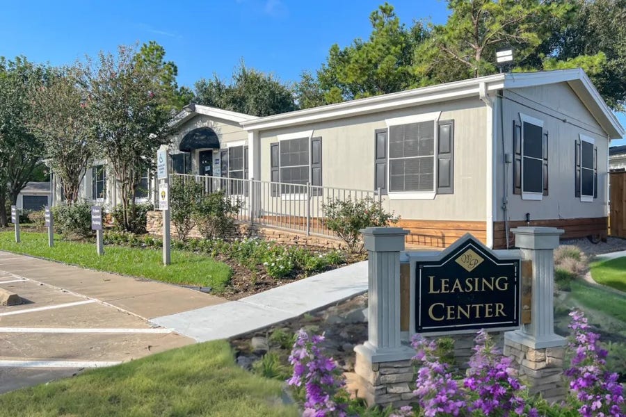 Property photo for 516 Stafford Spring Avenue, #809, Stafford, TX