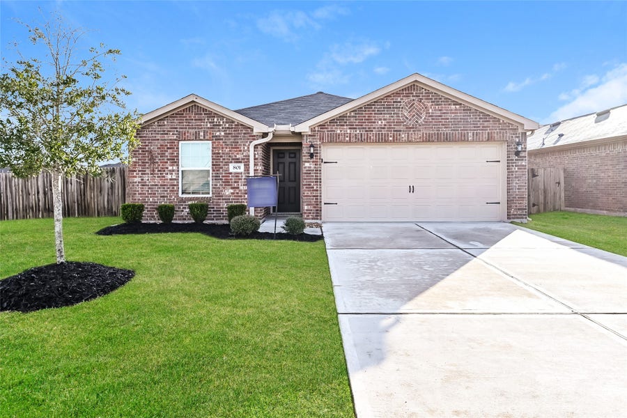 Property photo for 801 Painted Bison Drive, La Marque, TX