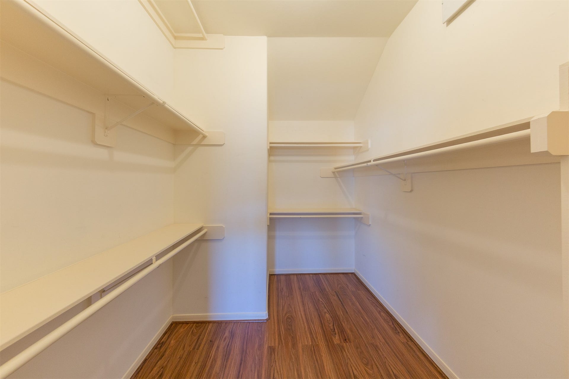 4811 Austin Street, #B, Houston, TX 77004 4811 Austin Street, #B, Houston, TX 77004