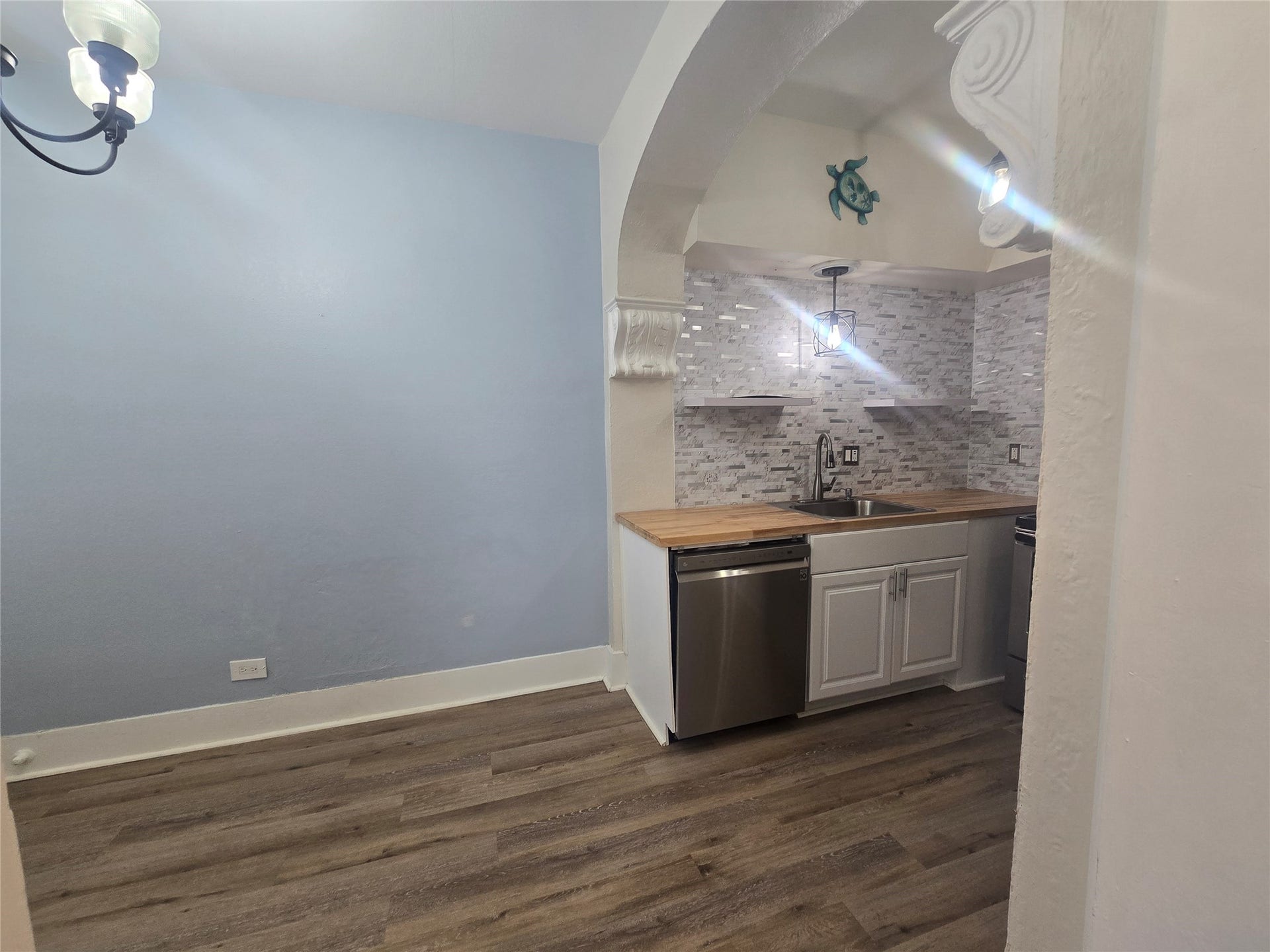 725 Broadway Avenue, #12, Galveston, TX 77550 725 Broadway Avenue, #12, Galveston, TX 77550