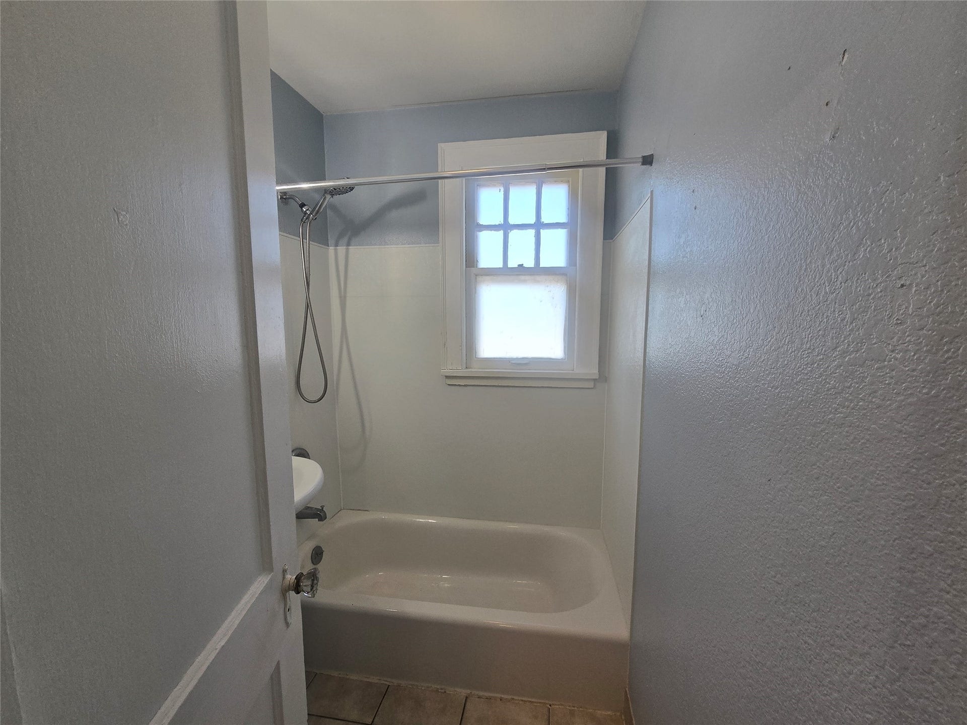 725 Broadway Avenue, #12, Galveston, TX 77550 725 Broadway Avenue, #12, Galveston, TX 77550
