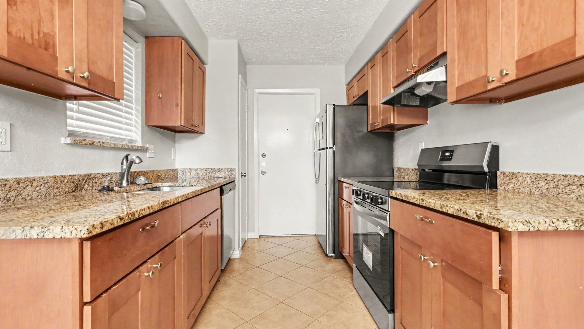 16107 Barcelona Drive, Friendswood, TX 77546 16107 Barcelona Drive, Friendswood, TX 77546
