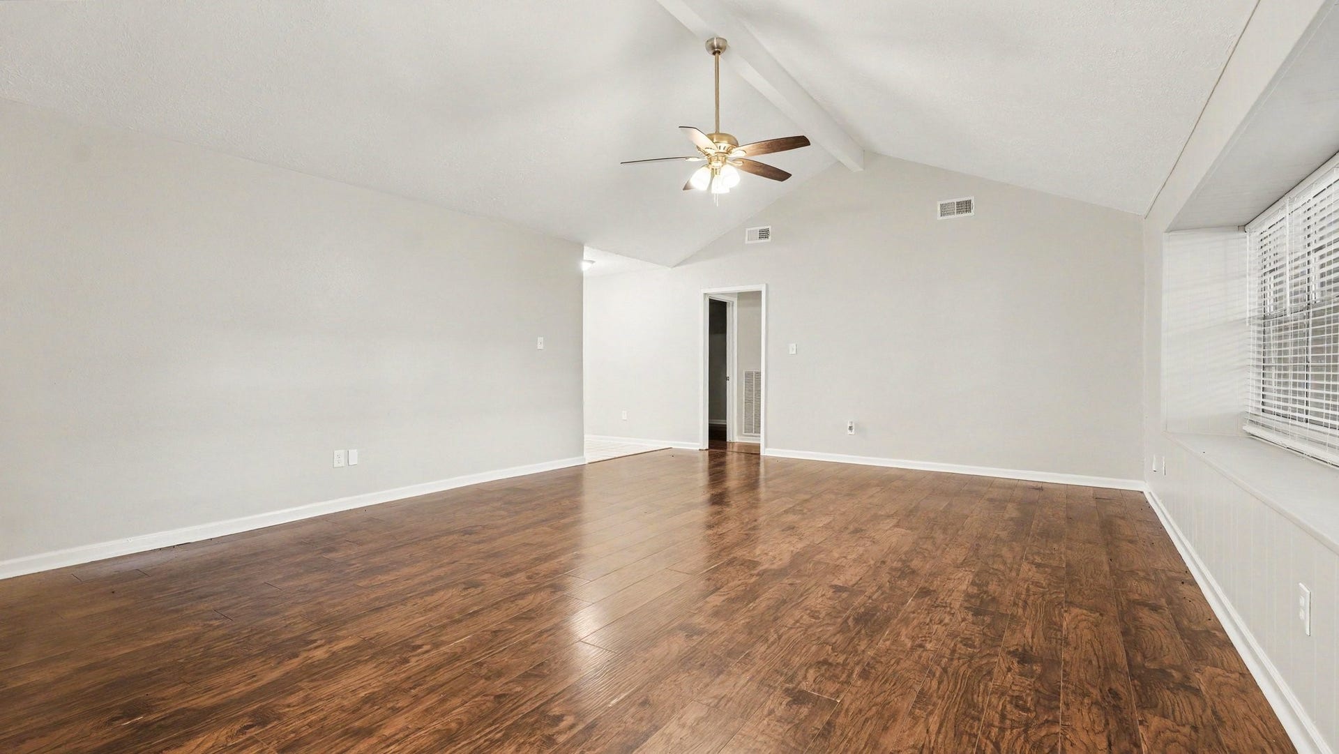 16107 Barcelona Drive, Friendswood, TX 77546 16107 Barcelona Drive, Friendswood, TX 77546