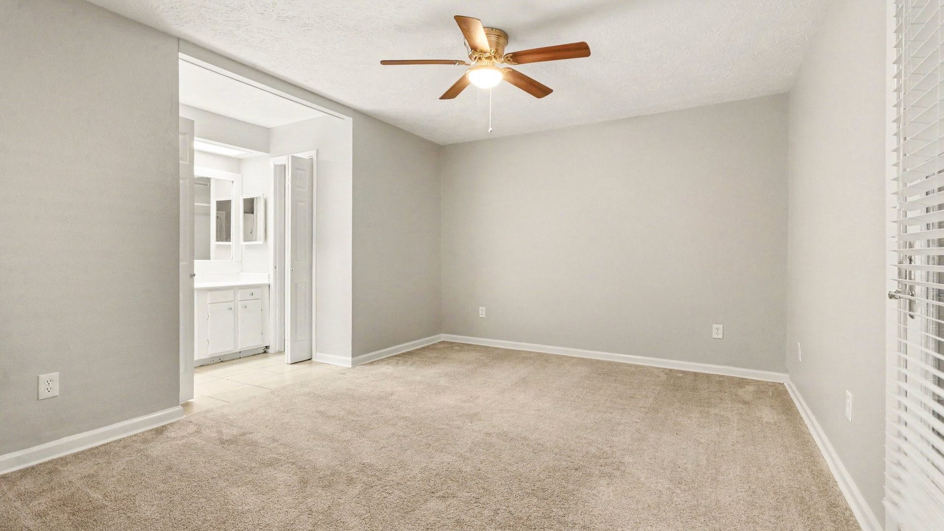 16107 Barcelona Drive, Friendswood, TX 77546 16107 Barcelona Drive, Friendswood, TX 77546