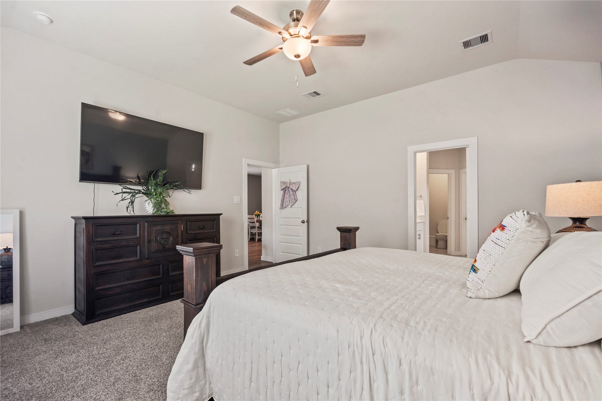 38527 Winding Meadows Drive, Magnolia, TX 77354 Master bedroom is ready for you to make it your own.