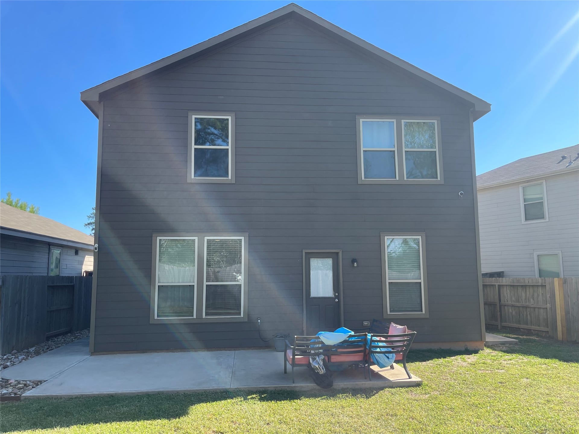 10405 Pineland Drive, Conroe, TX 77378 10405 Pineland Drive, Conroe, TX 77378