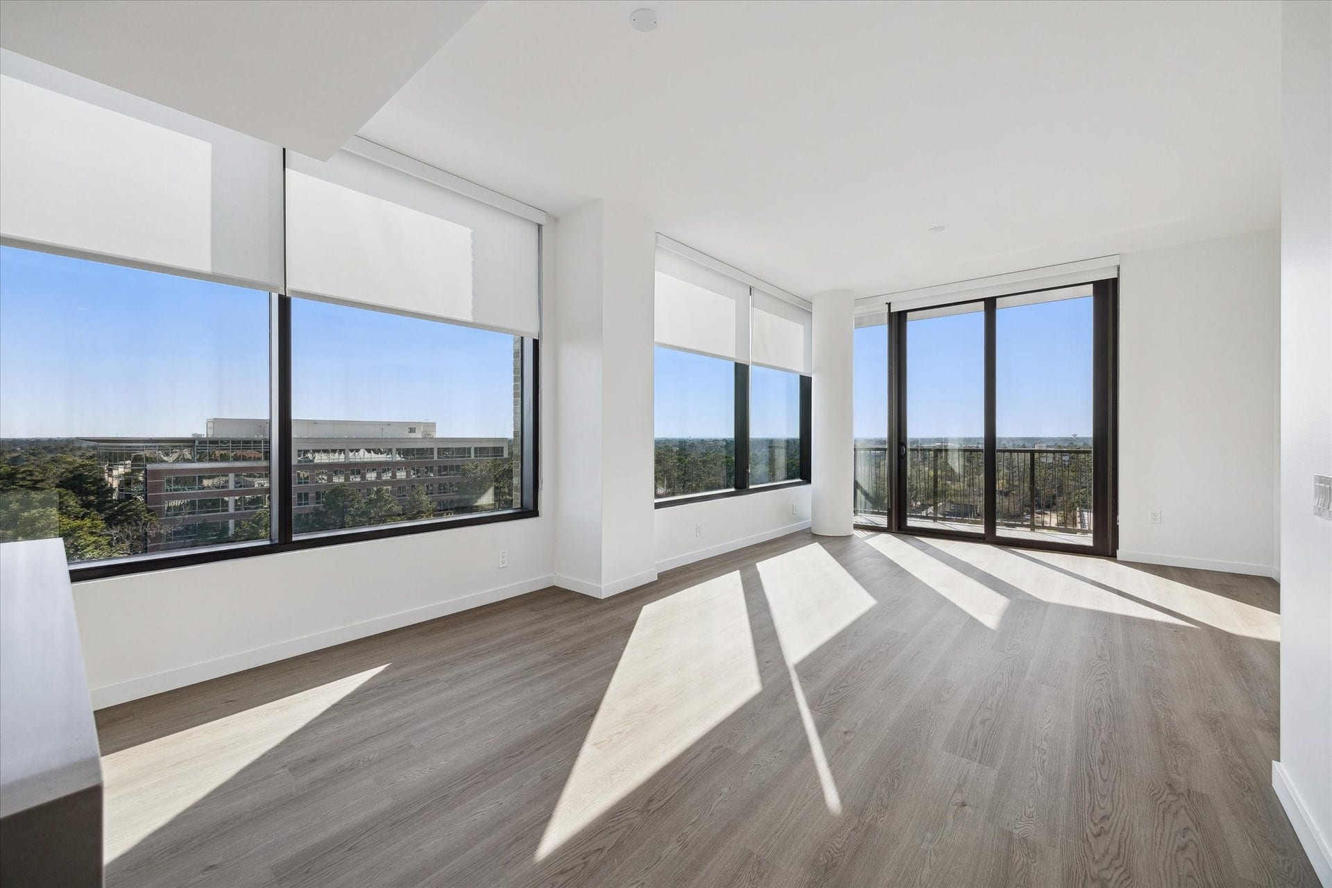 1 Riva Row, #618, The Woodlands, TX 77380 1 Riva Row, #618, The Woodlands, TX 77380