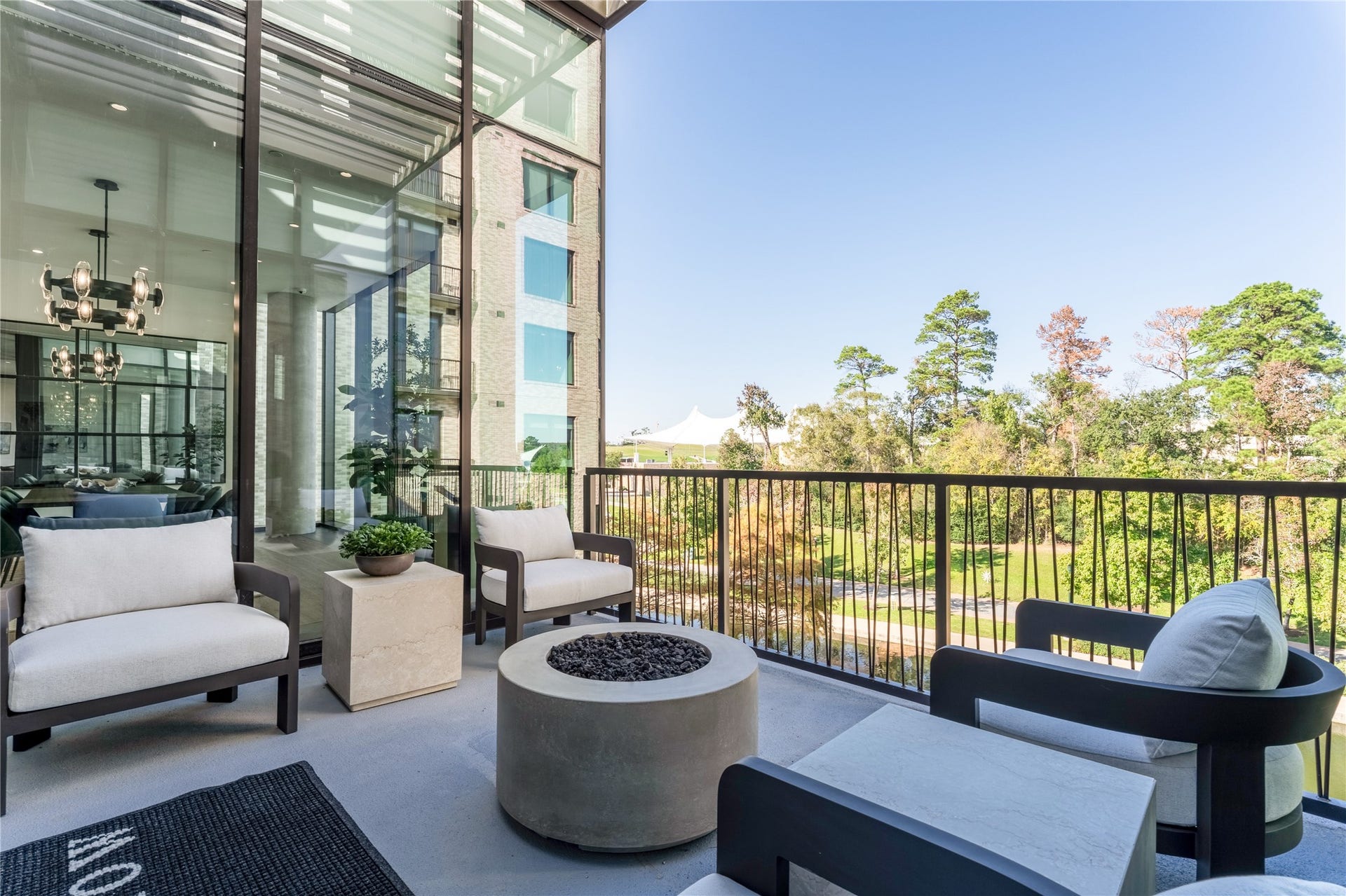 1 Riva Row, #618, The Woodlands, TX 77380 1 Riva Row, #618, The Woodlands, TX 77380