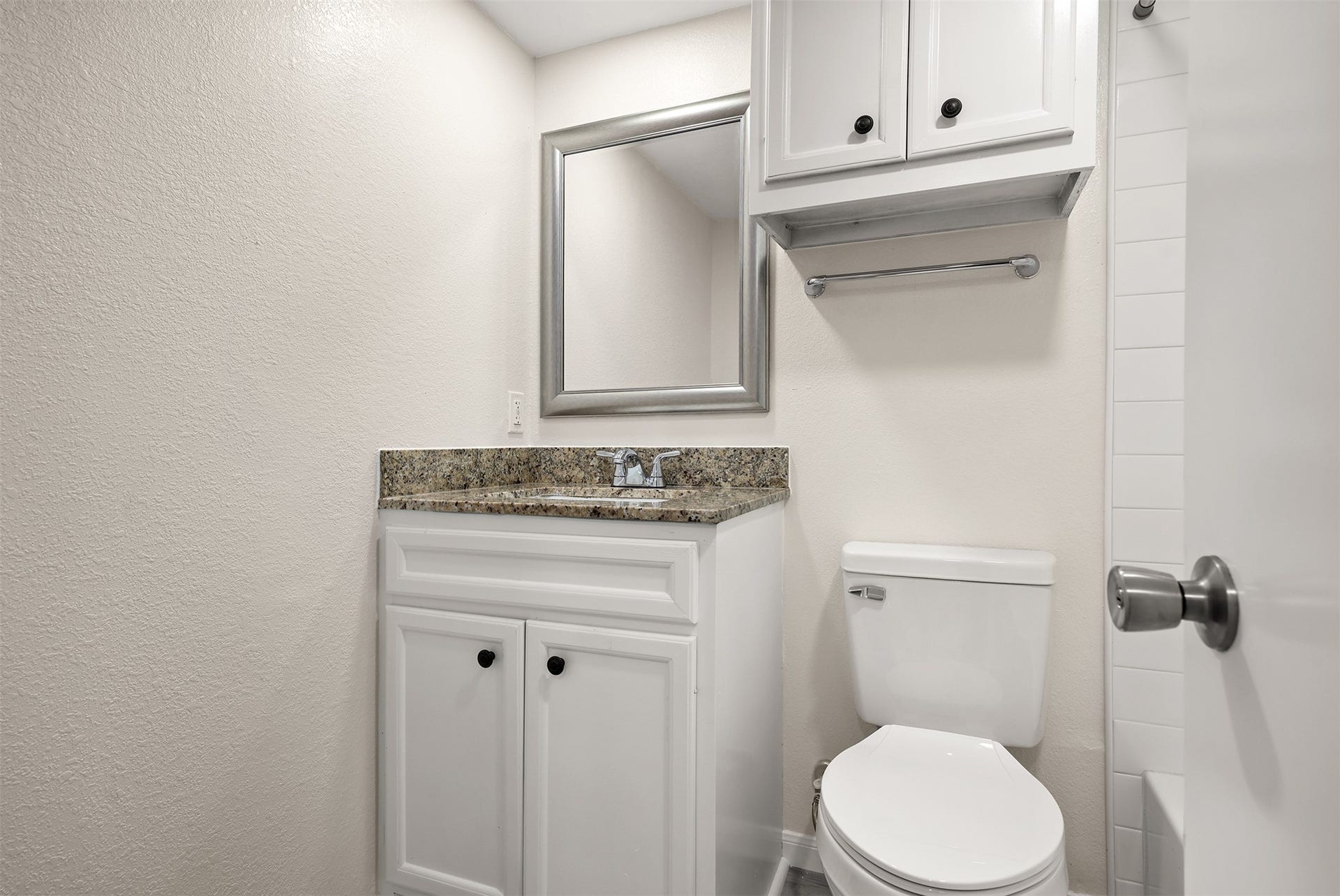 2222 N Austin Avenue, #2, Pearland, TX 77581 2222 N Austin Avenue, #2, Pearland, TX 77581