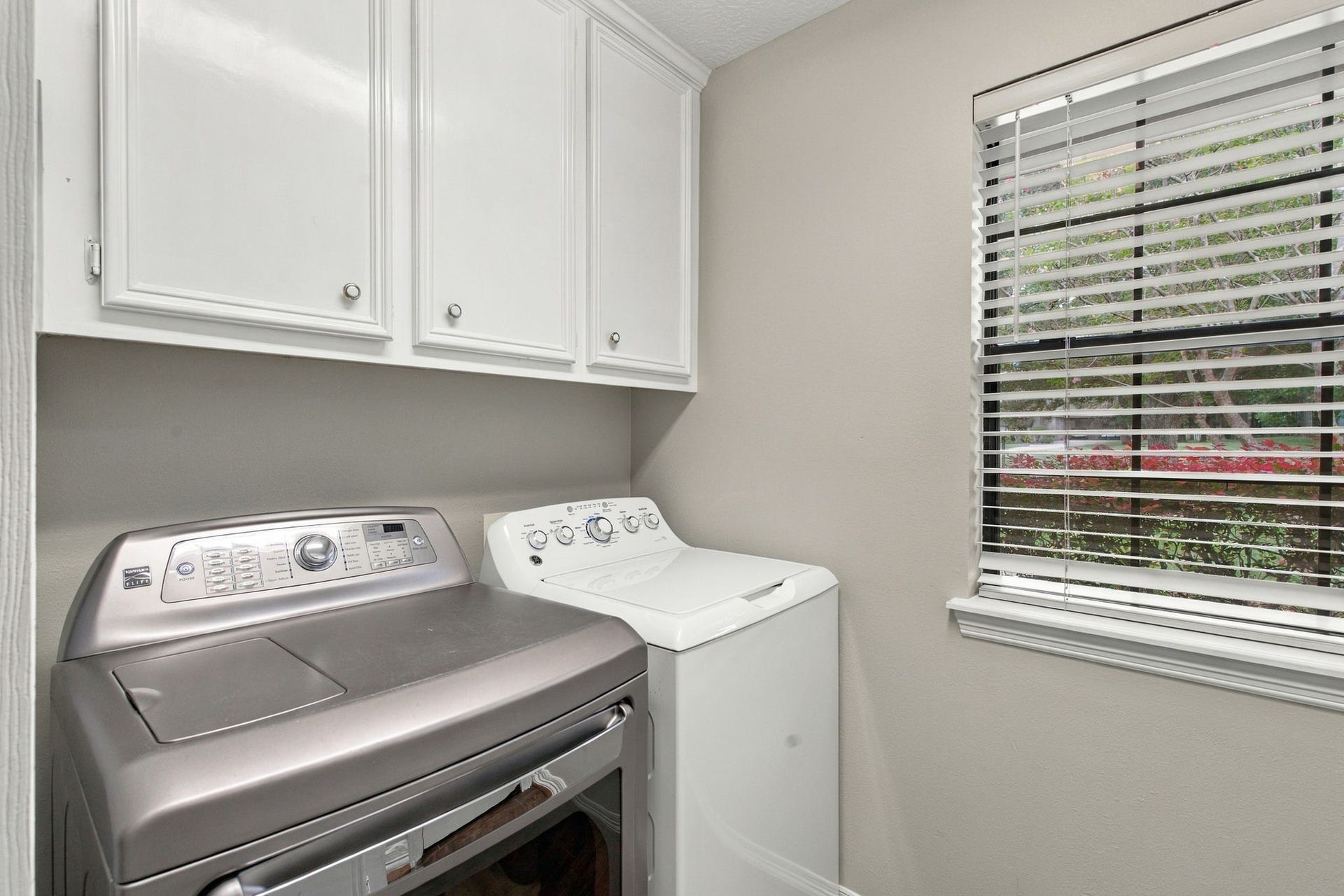 23327 Cannon Creek Trail, Tomball, TX 77377 Additional view of this laundry room.