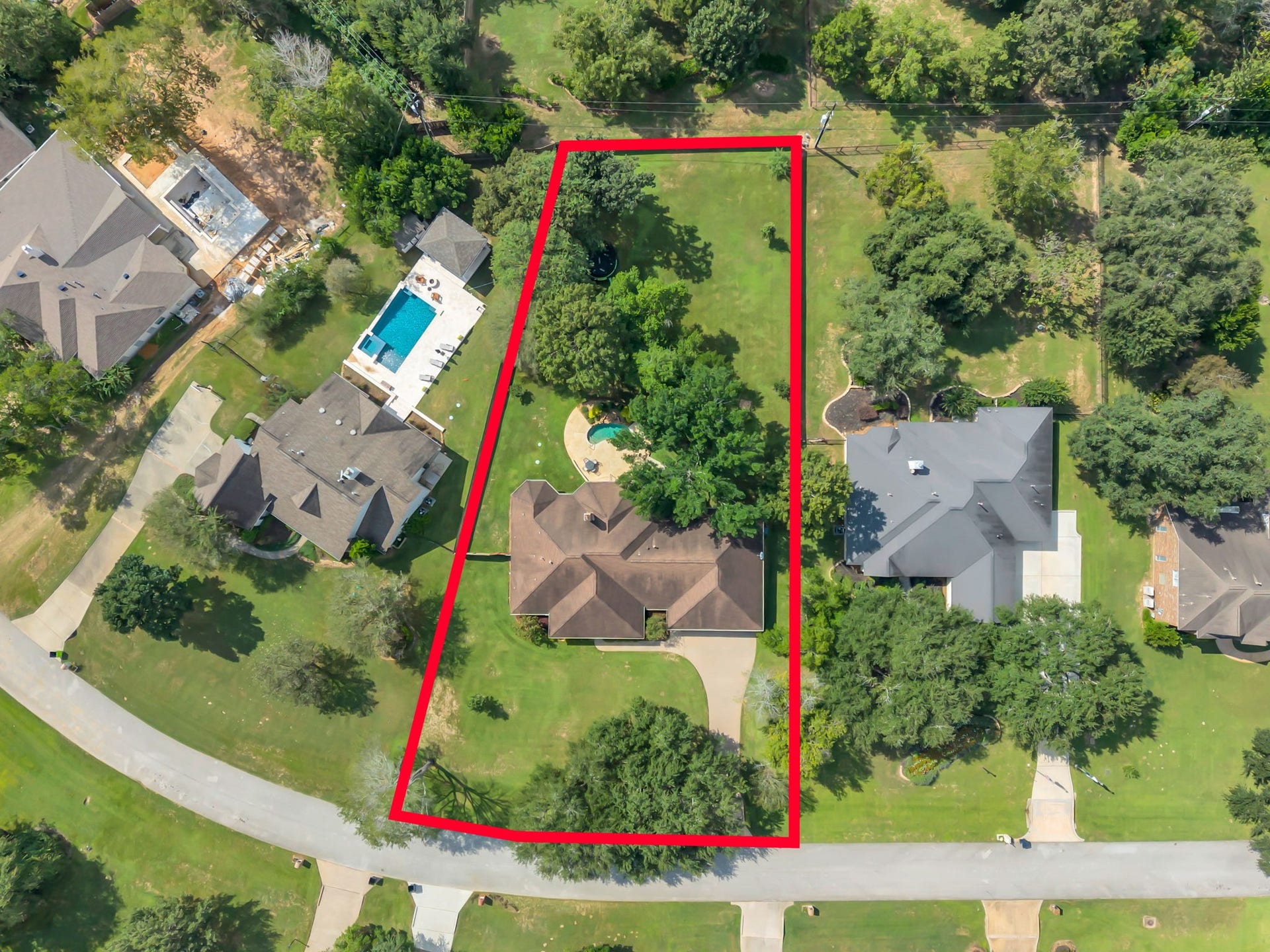 23327 Cannon Creek Trail, Tomball, TX 77377 Property line view of this magnificent home.