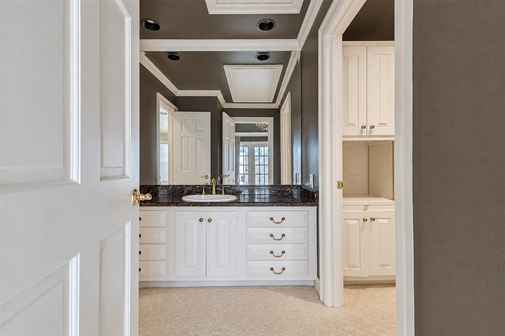 2902 W Lane Drive, Houston, TX 77027 2902 W Lane Drive, Houston, TX 77027