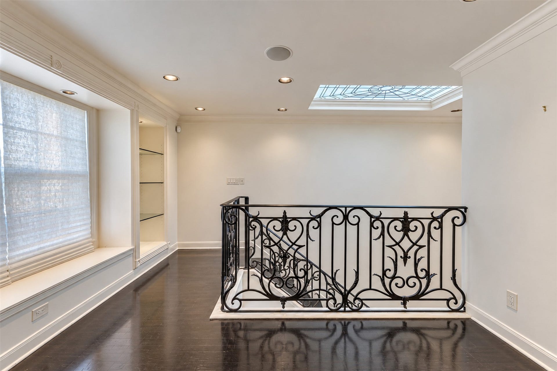 2902 W Lane Drive, Houston, TX 77027 2902 W Lane Drive, Houston, TX 77027