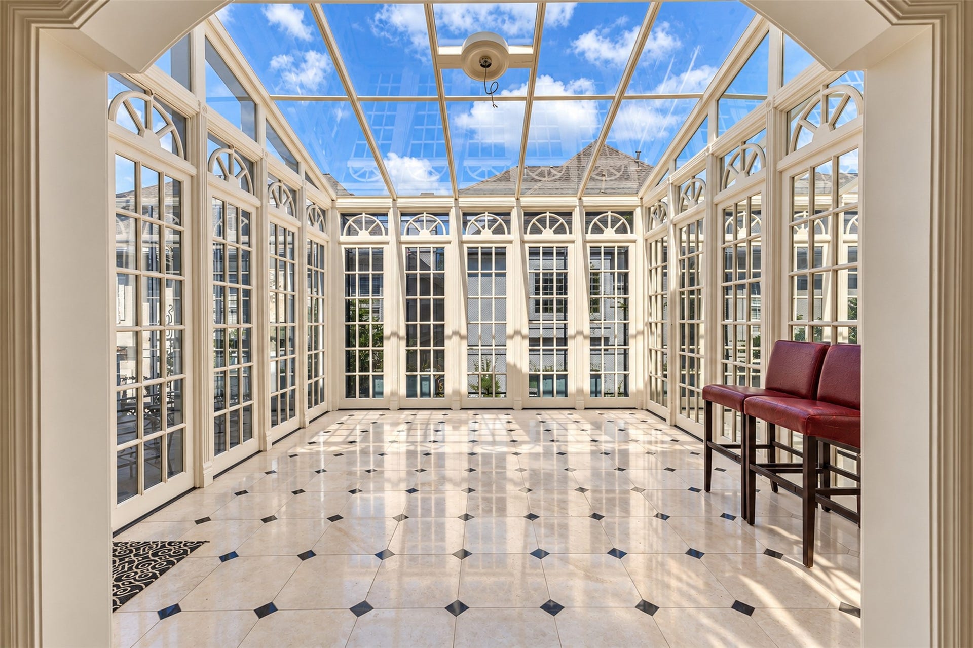 2902 W Lane Drive, Houston, TX 77027 2902 W Lane Drive, Houston, TX 77027