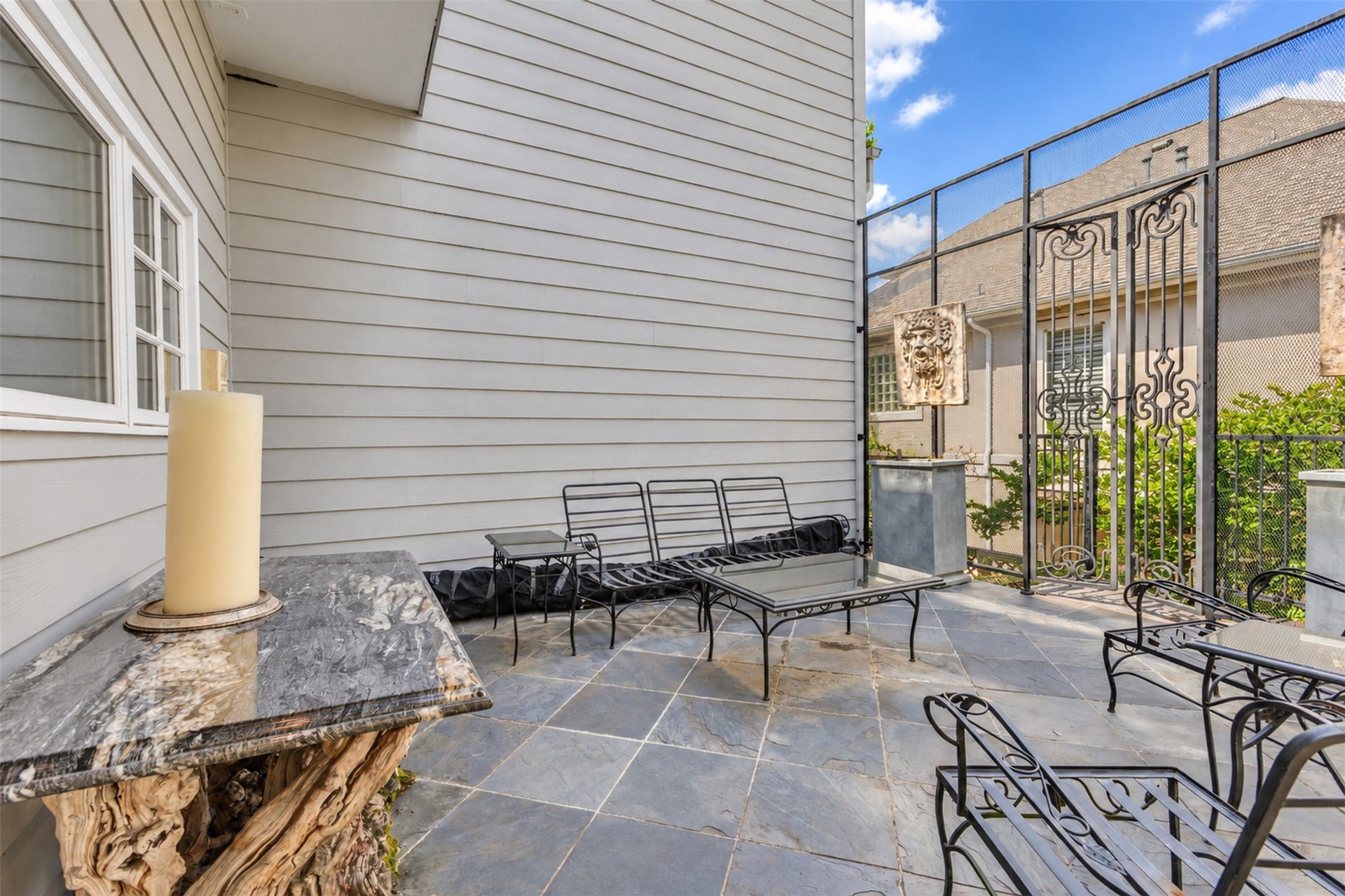 2902 W Lane Drive, Houston, TX 77027 2902 W Lane Drive, Houston, TX 77027