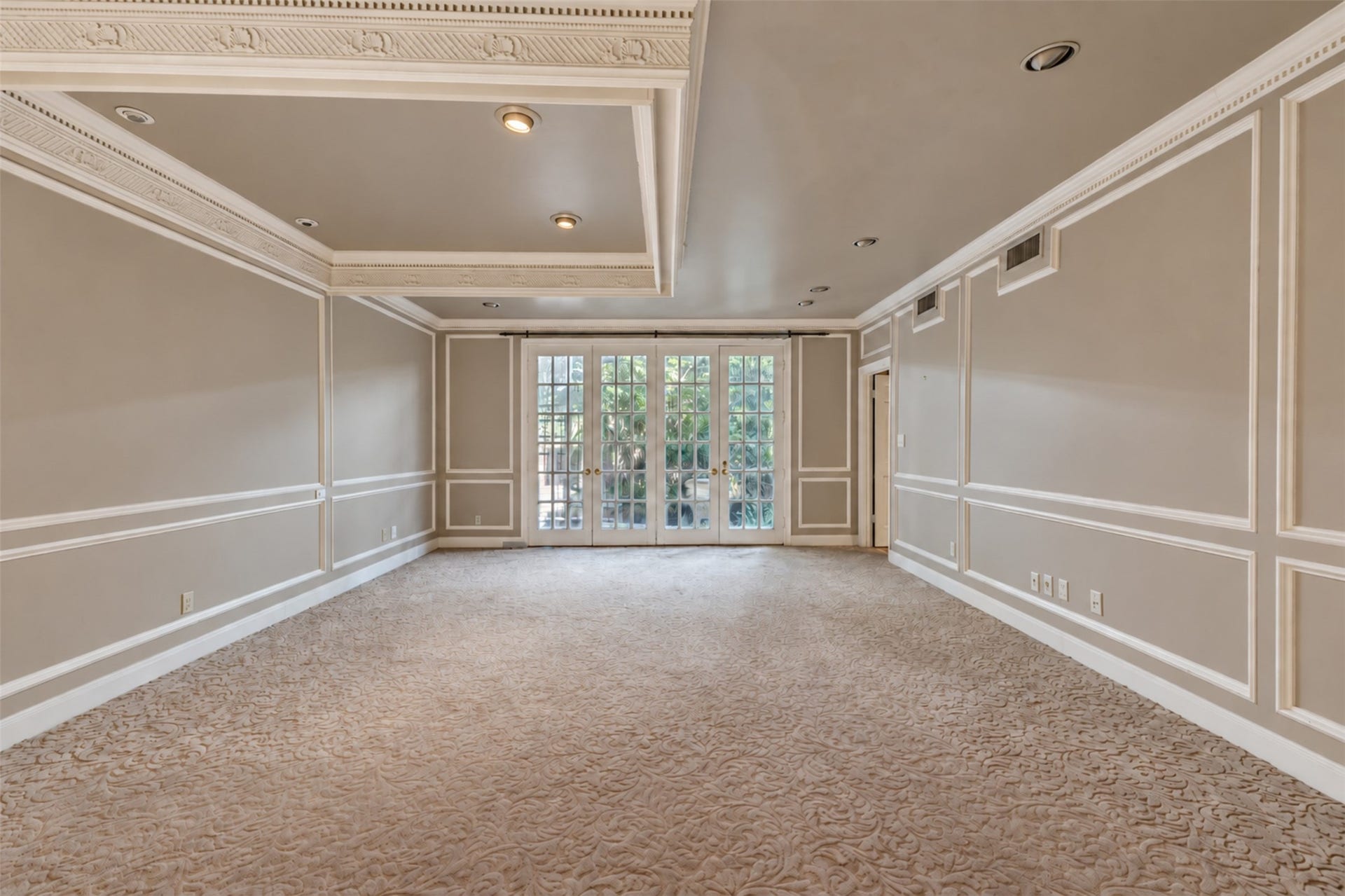 2902 W Lane Drive, Houston, TX 77027 Edited to show potential for after repairs