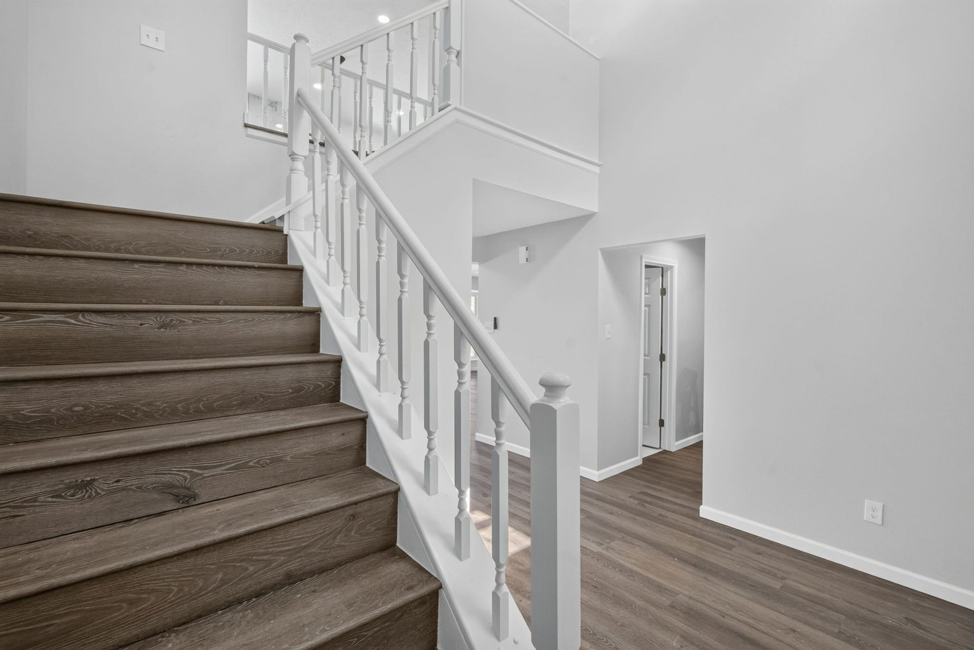 1123 Mayweather Lane, Richmond, TX 77406 Thoughtful multi-level design adds dimension to the home while creating a natural flow between living and private spaces.
