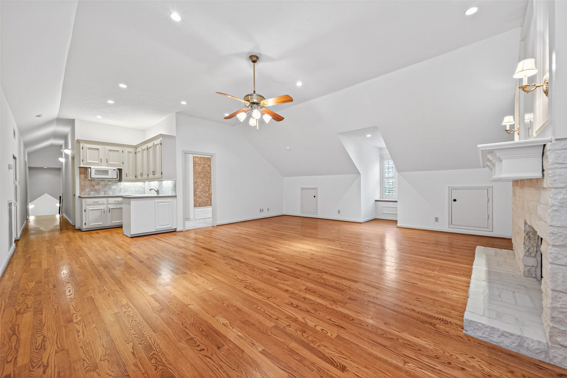 9303 Tranquil Park Drive, Spring, TX 77379 9303 Tranquil Park Drive, Spring, TX 77379