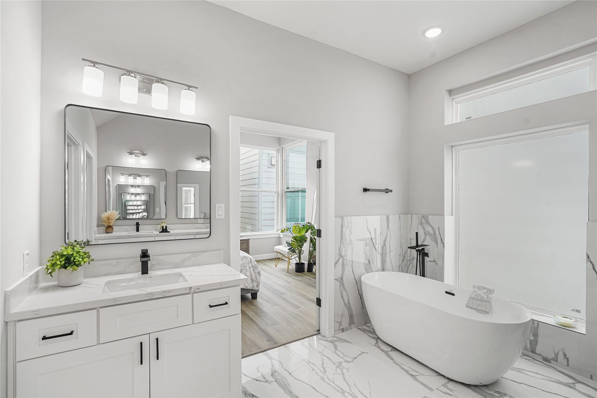 1224 W 18th Street, Houston, TX 77008