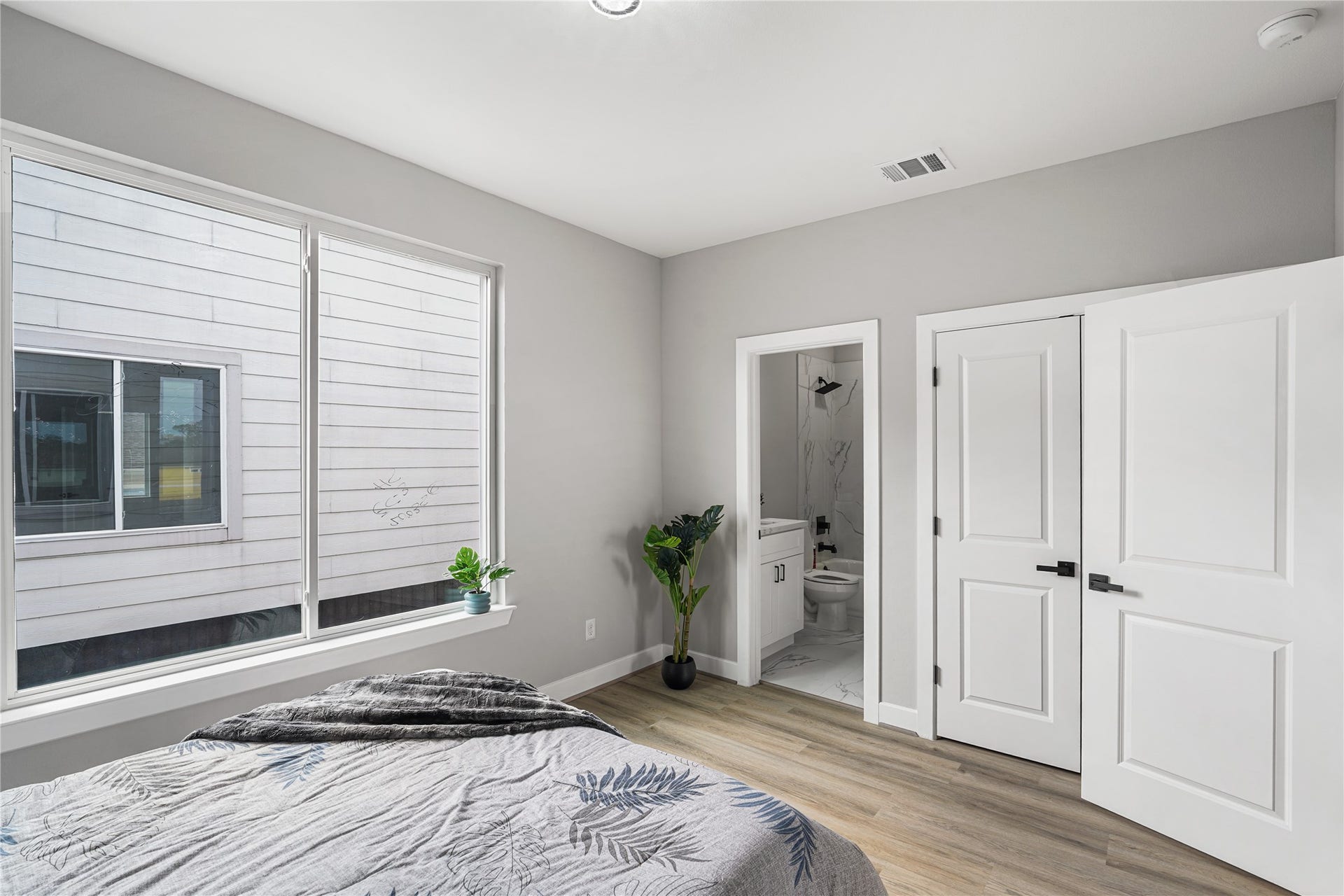 1224 W 18th Street, Houston, TX 77008