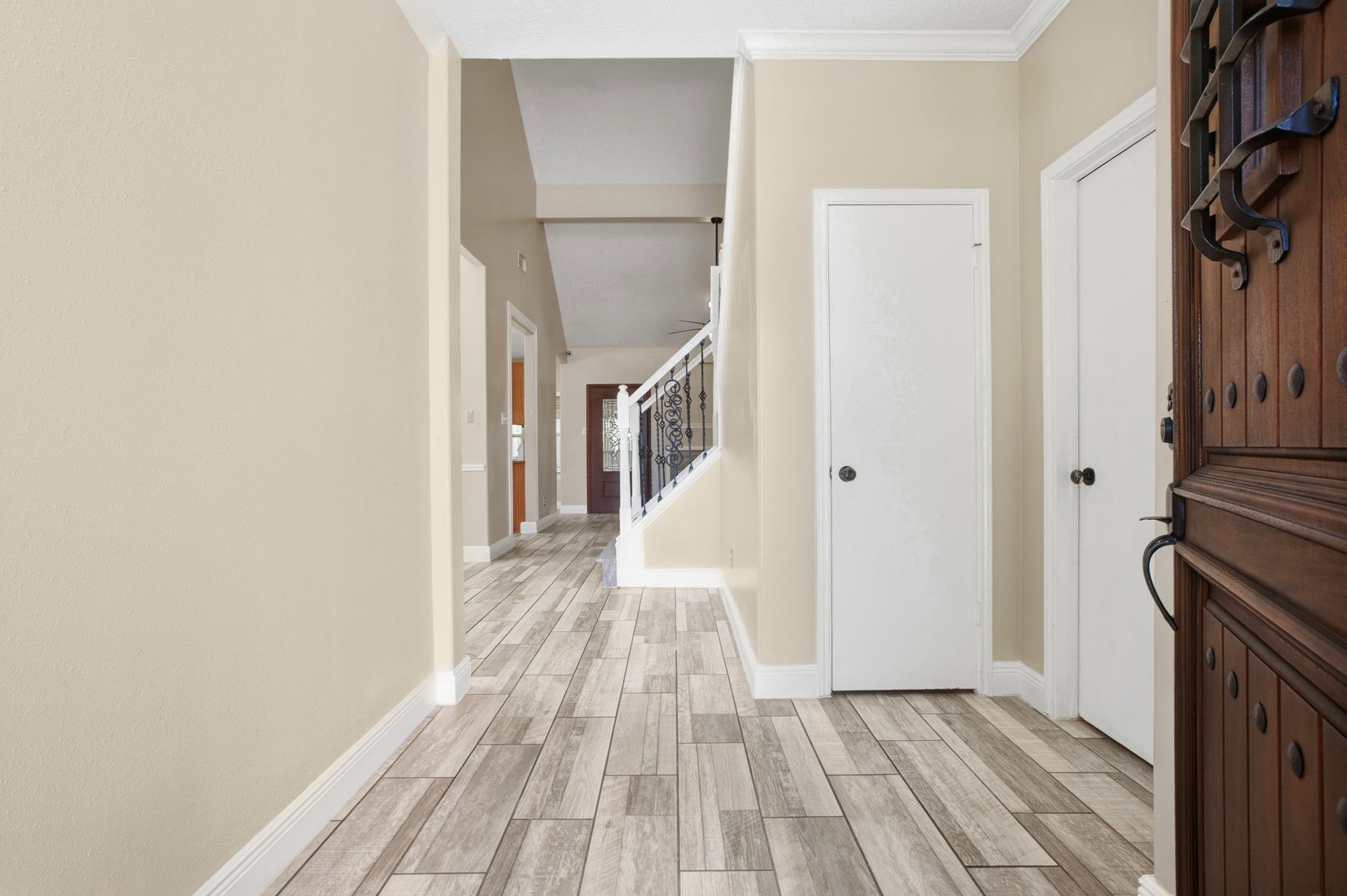 4807 Silver Fox Drive, Houston, TX 77066 4807 Silver Fox Drive, Houston, TX 77066