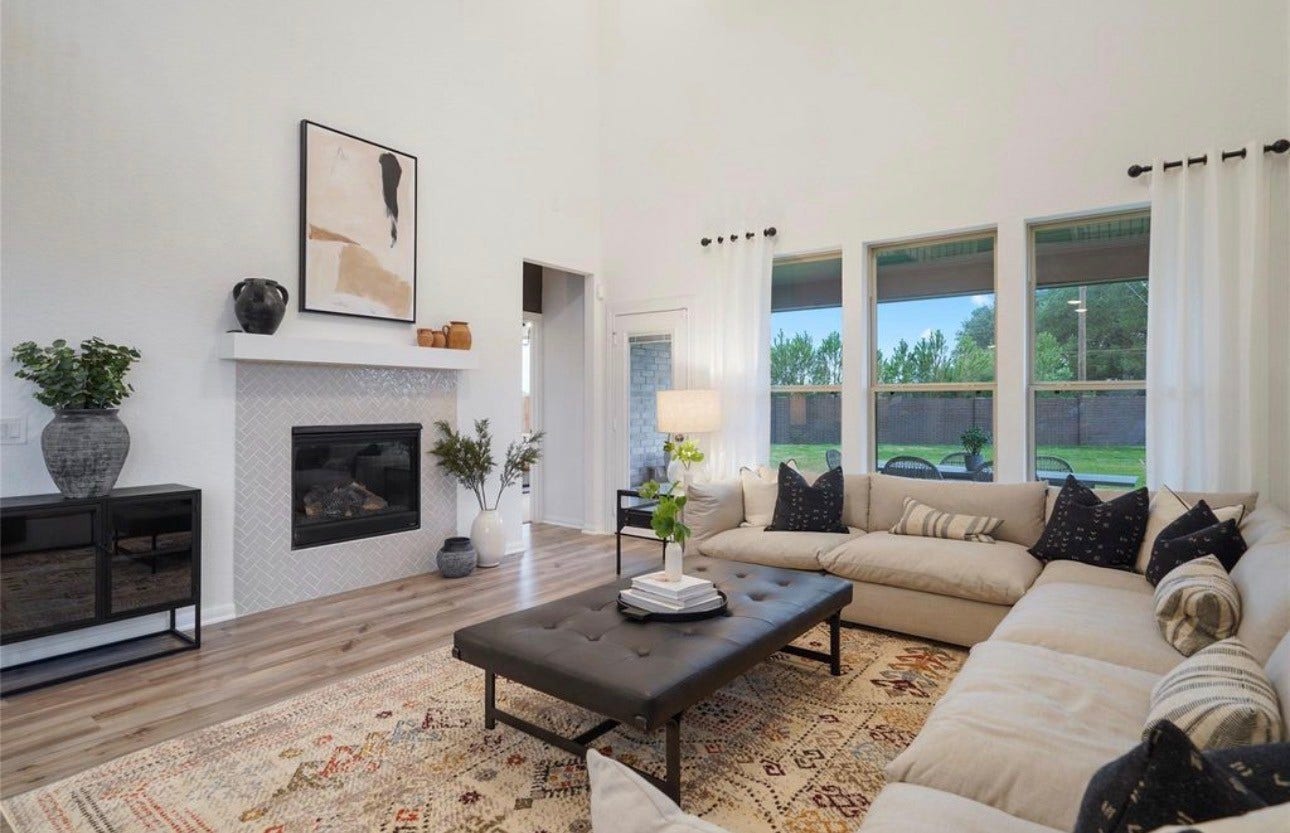 688 Amber Falls Drive, Montgomery, TX 77356 688 Amber Falls Drive, Montgomery, TX 77356
