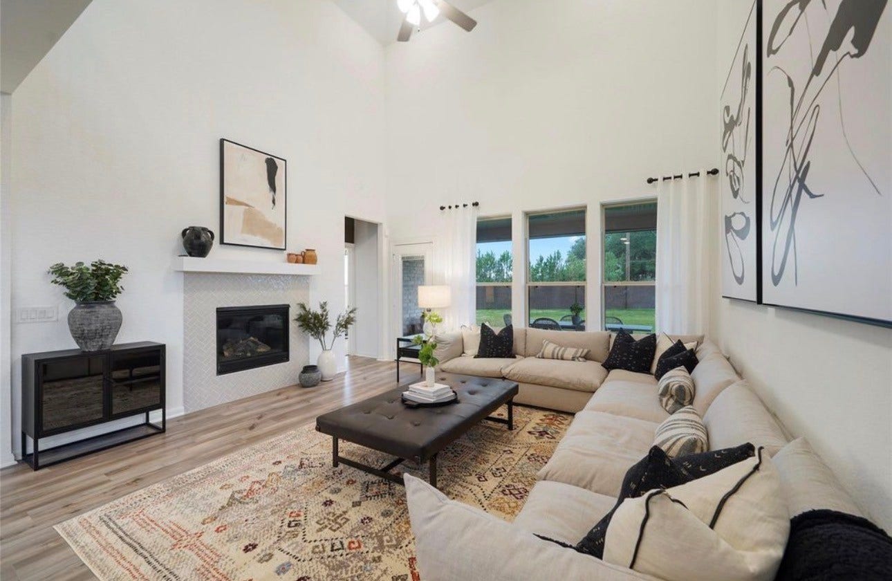 688 Amber Falls Drive, Montgomery, TX 77356 688 Amber Falls Drive, Montgomery, TX 77356