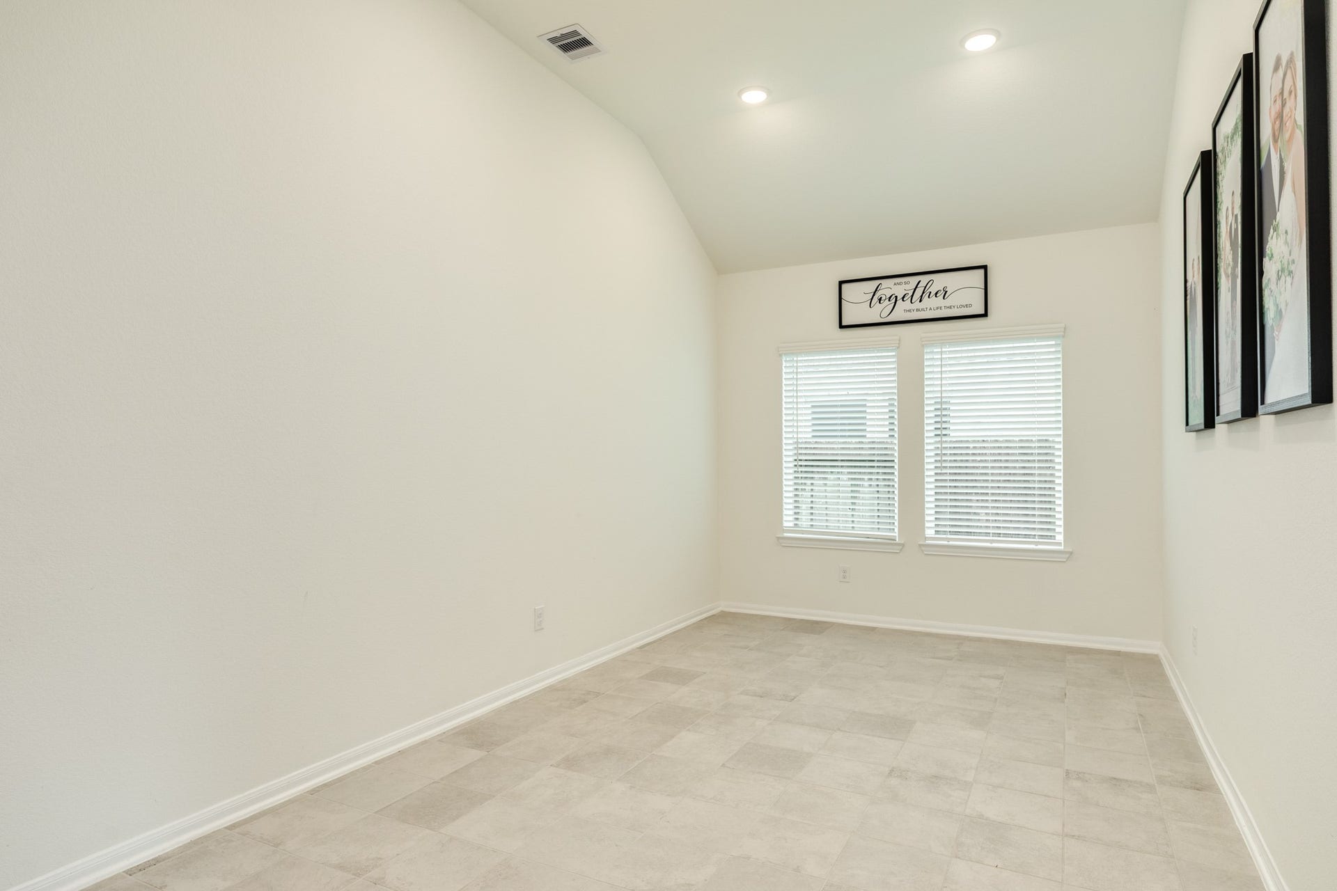 10514 Watershed Drive, Rosharon, TX 77583 10514 Watershed Drive, Rosharon, TX 77583