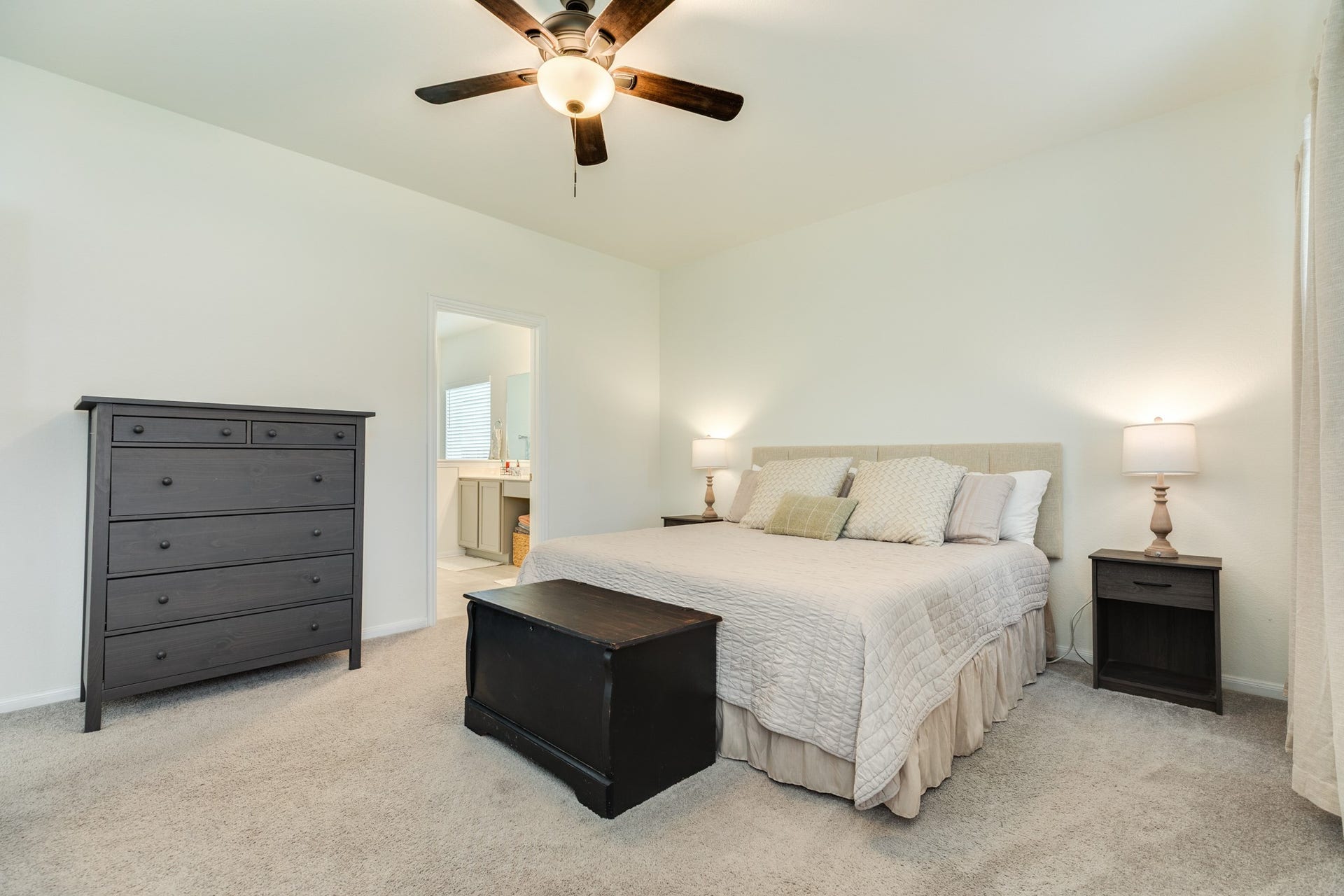 10514 Watershed Drive, Rosharon, TX 77583 10514 Watershed Drive, Rosharon, TX 77583