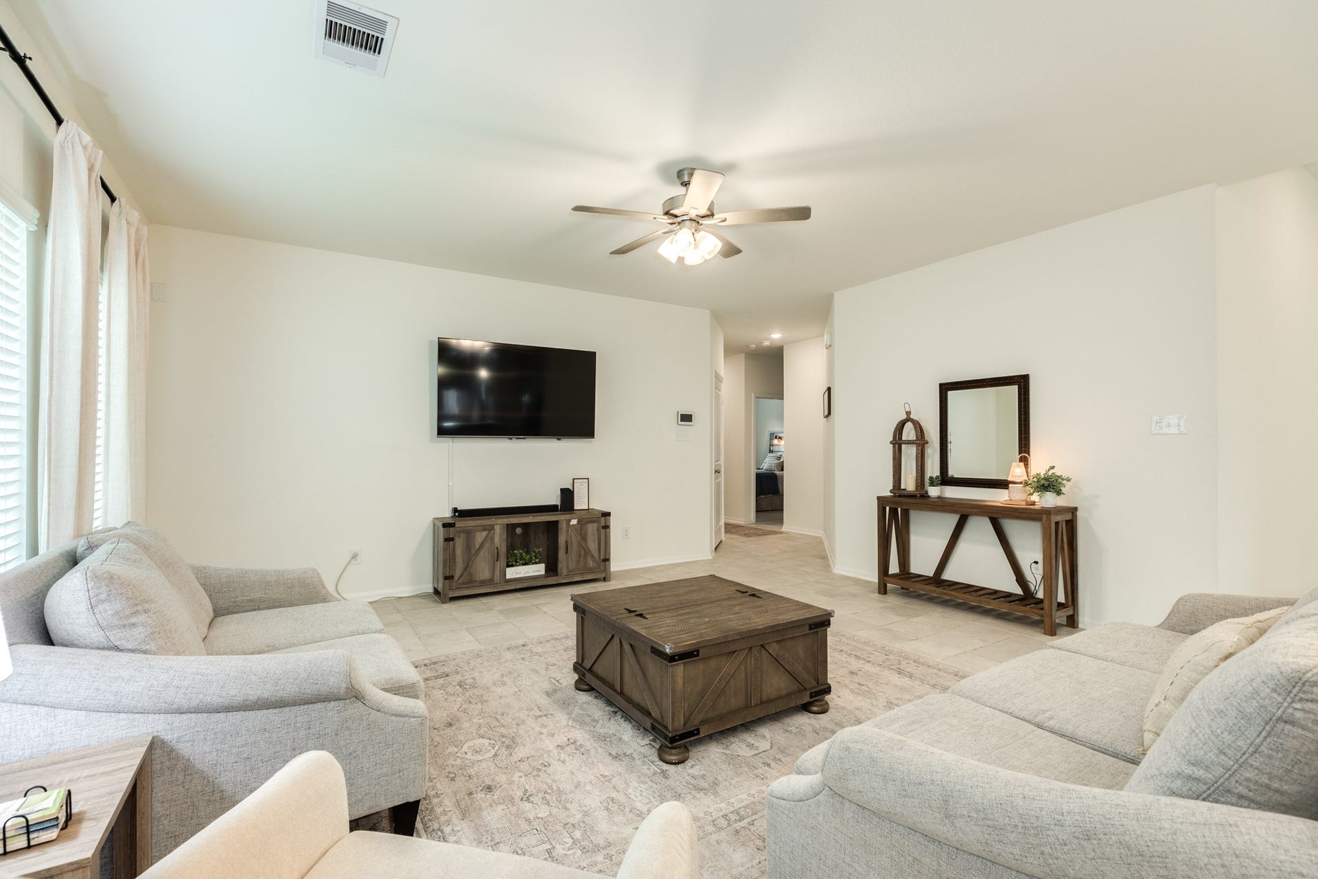 10514 Watershed Drive, Rosharon, TX 77583 10514 Watershed Drive, Rosharon, TX 77583