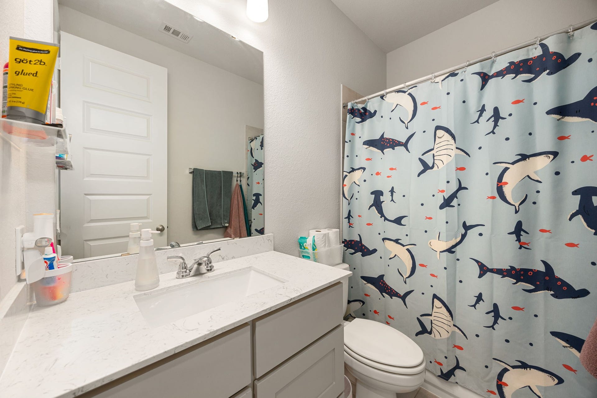 8711 Harbor Pines Drive, Cypress, TX 77433