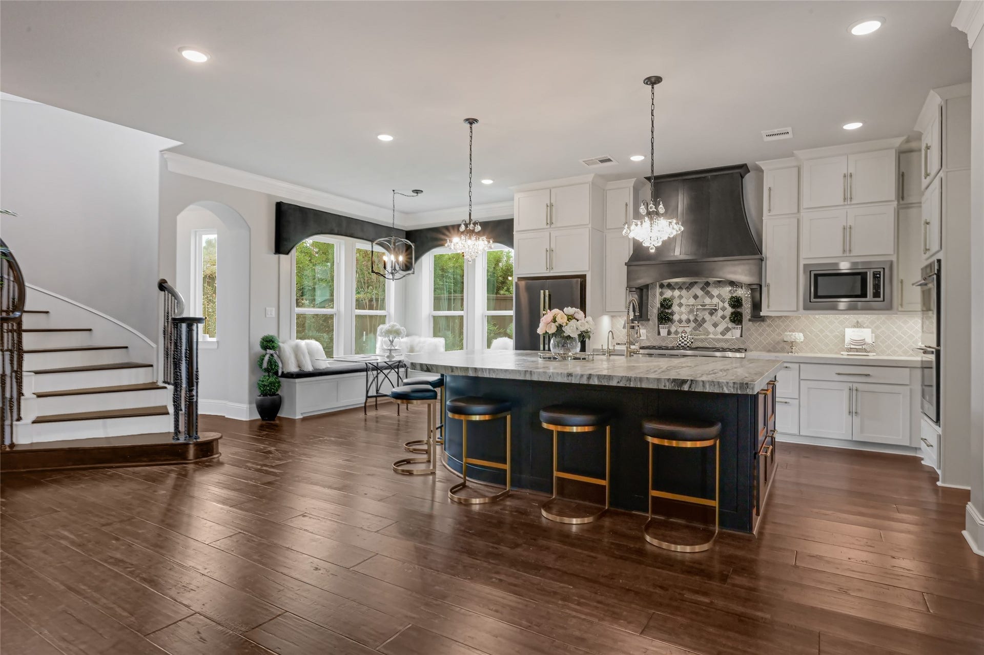 23610 Thortons Park Lane, Spring, TX 77389 Gourmet Kitchen featureing large island custom hood