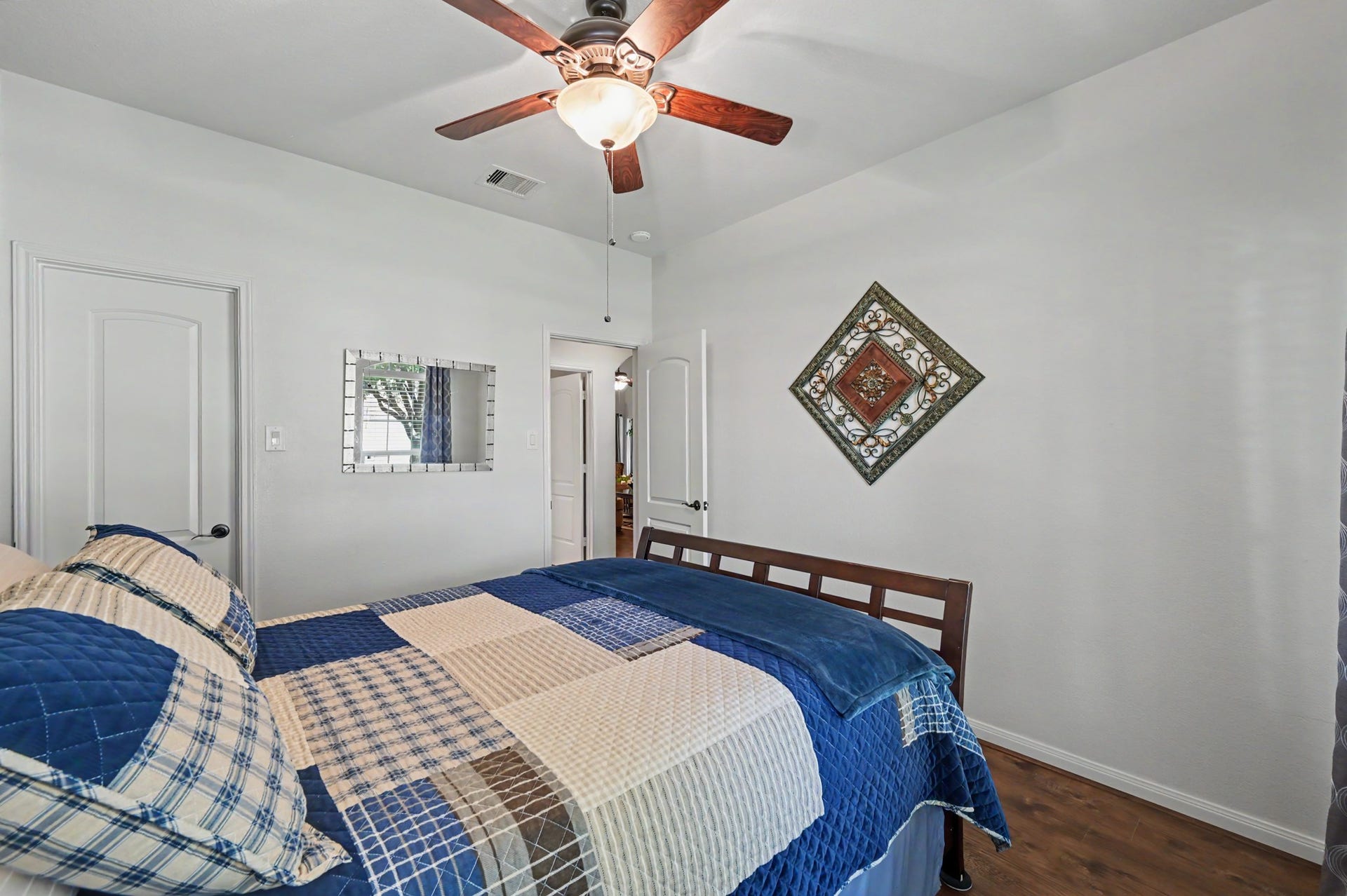 2039 Borthwick Lane, Conroe, TX 77301 2039 Borthwick Lane, Conroe, TX 77301