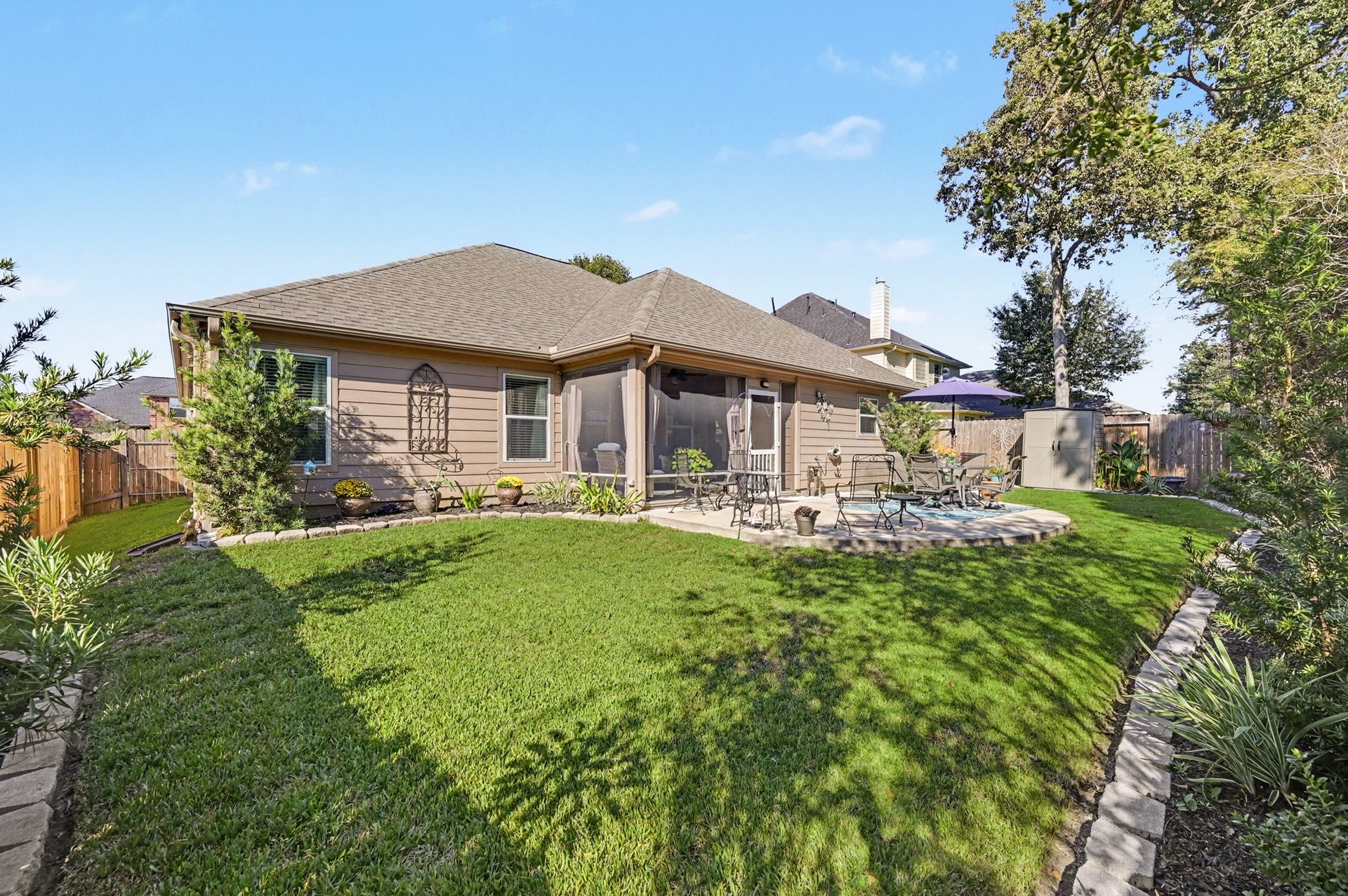 2039 Borthwick Lane, Conroe, TX 77301 2039 Borthwick Lane, Conroe, TX 77301