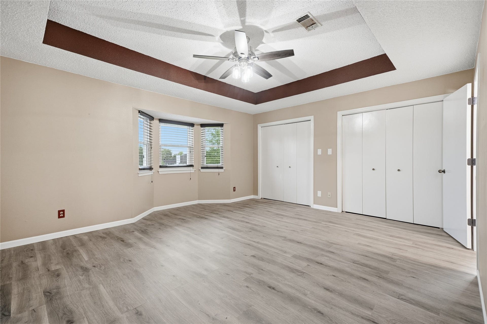 13612 Washington Street, Santa Fe, TX 77510 13612 Washington Street, Santa Fe, TX 77510