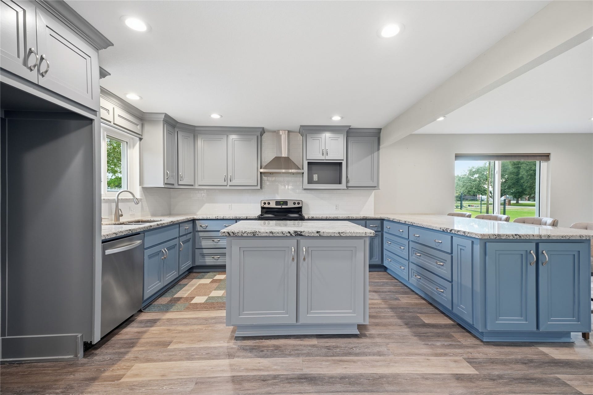 13612 Washington Street, Santa Fe, TX 77510 13612 Washington Street, Santa Fe, TX 77510