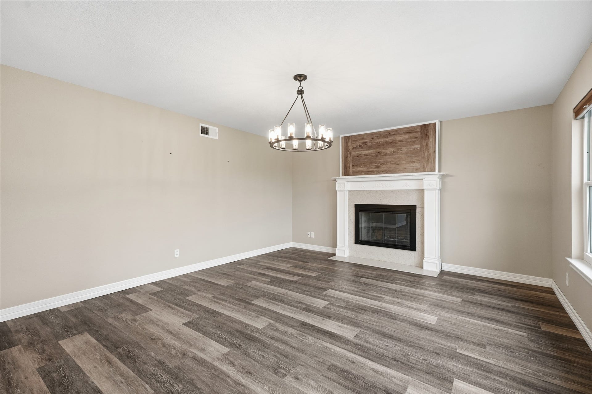 13612 Washington Street, Santa Fe, TX 77510 13612 Washington Street, Santa Fe, TX 77510
