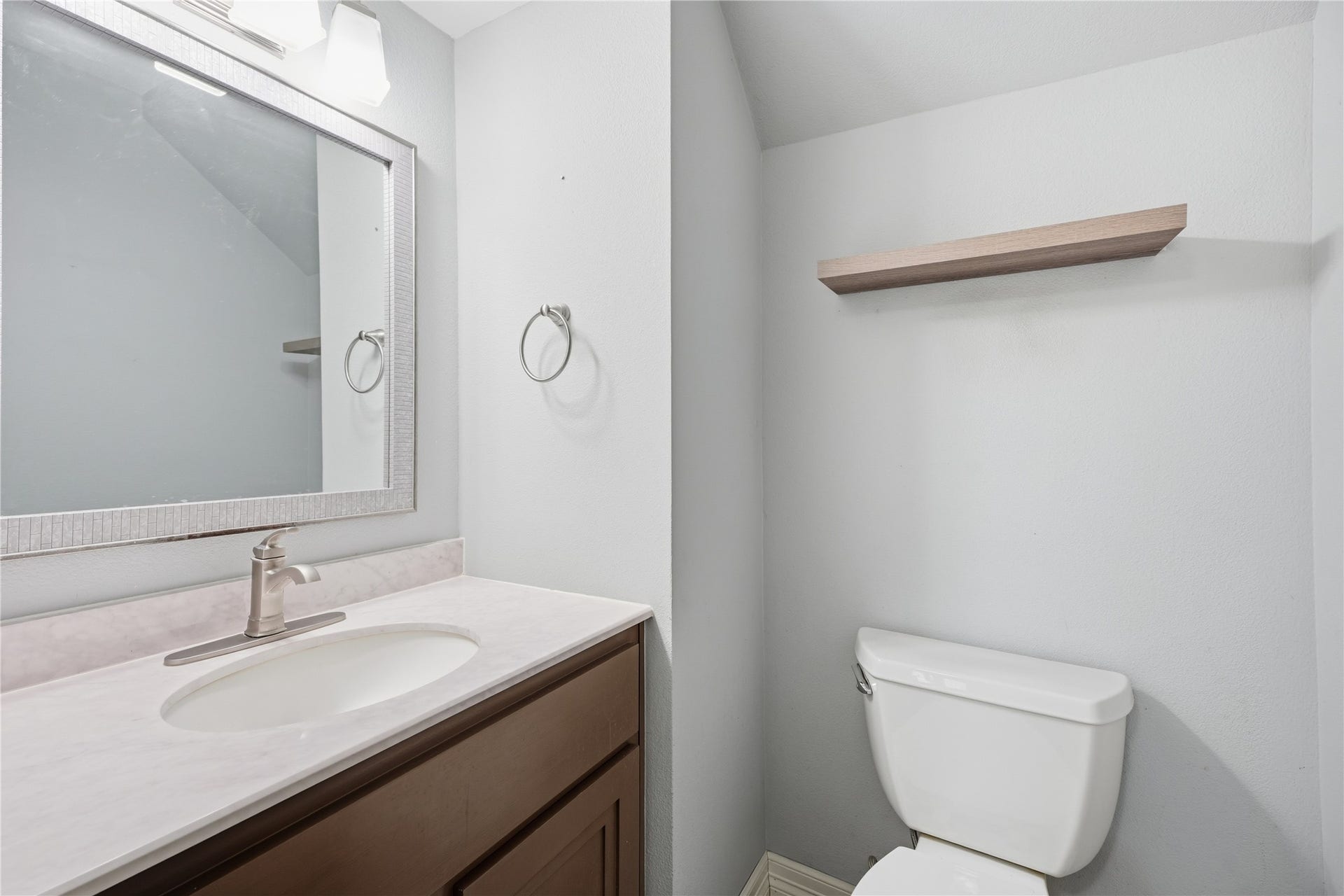 13612 Washington Street, Santa Fe, TX 77510 13612 Washington Street, Santa Fe, TX 77510