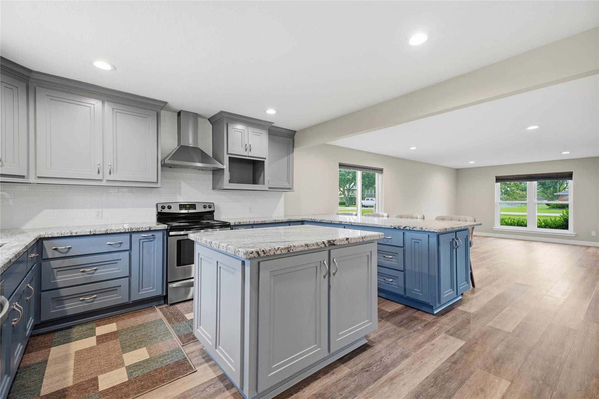 13612 Washington Street, Santa Fe, TX 77510 13612 Washington Street, Santa Fe, TX 77510