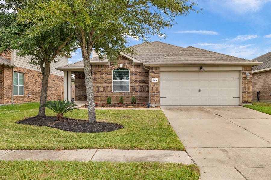 Property photo for 2515 Horned Owl Drive, Katy, TX