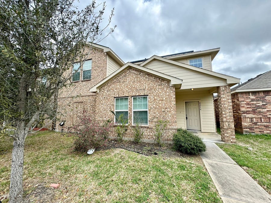 Property photo for 8230 Polaris Point Lane, Cypress, TX